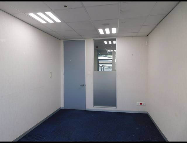 157M² OFFICE TO LET IN ROSEBANK